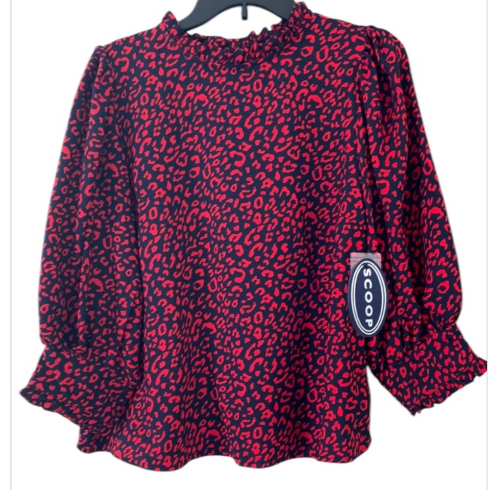 *NWT SCOOP NYC Women’s High Neck Rouged Sleeve Red&Navy Blue Top SIZE L NWT